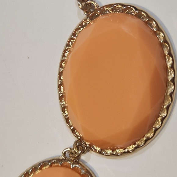NWT Vintage Cookie Lee Women's Sorbet Peach  Goldtone Jeweled Statement Necklace - Picture 2 of 11